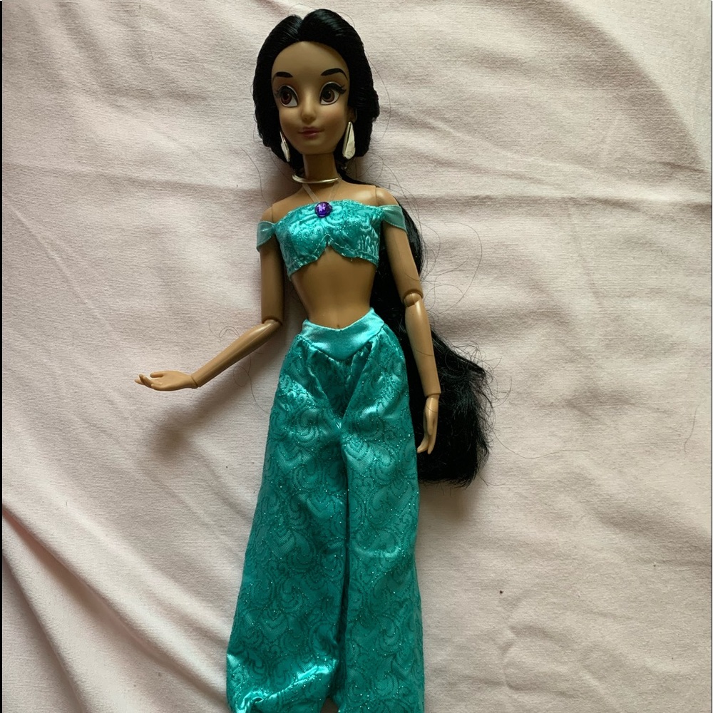 Jasmine pose-able doll